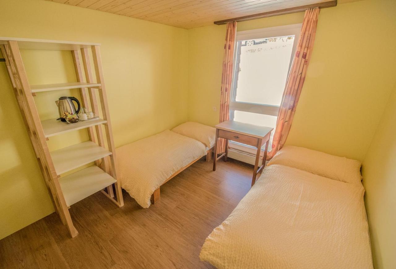 Schutzenbach Backpackers For Adults 18-35 Hostel Лаутербрунен Екстериор снимка