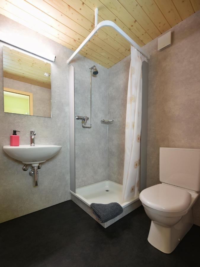 Schutzenbach Backpackers For Adults 18-35 Hostel Лаутербрунен Екстериор снимка