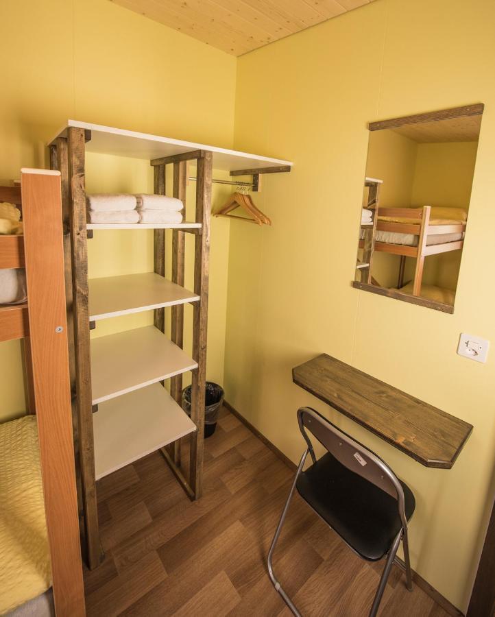 Schutzenbach Backpackers For Adults 18-35 Hostel Лаутербрунен Екстериор снимка